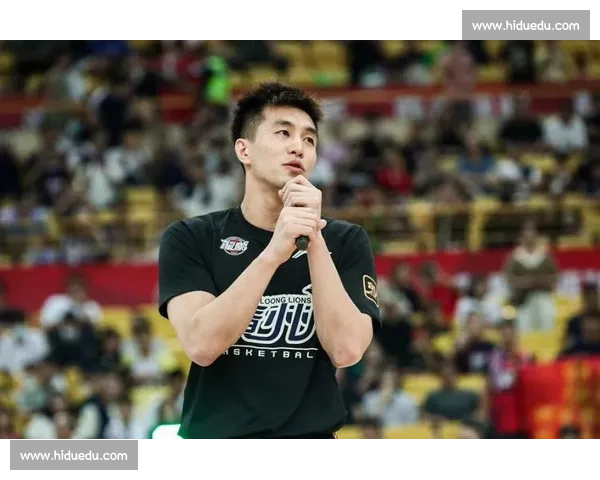 郭艾伦与保罗对决谁更胜一筹两位篮球巨星的巅峰较量解析